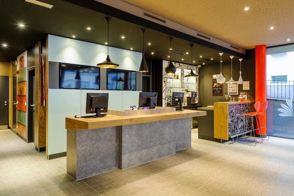 Hotel Ibis Брегенц Экстерьер фото