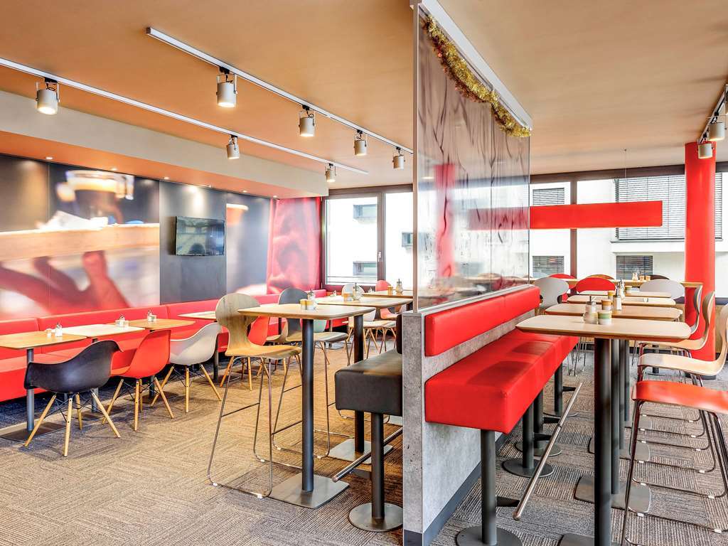 Hotel Ibis Брегенц Ресторан фото